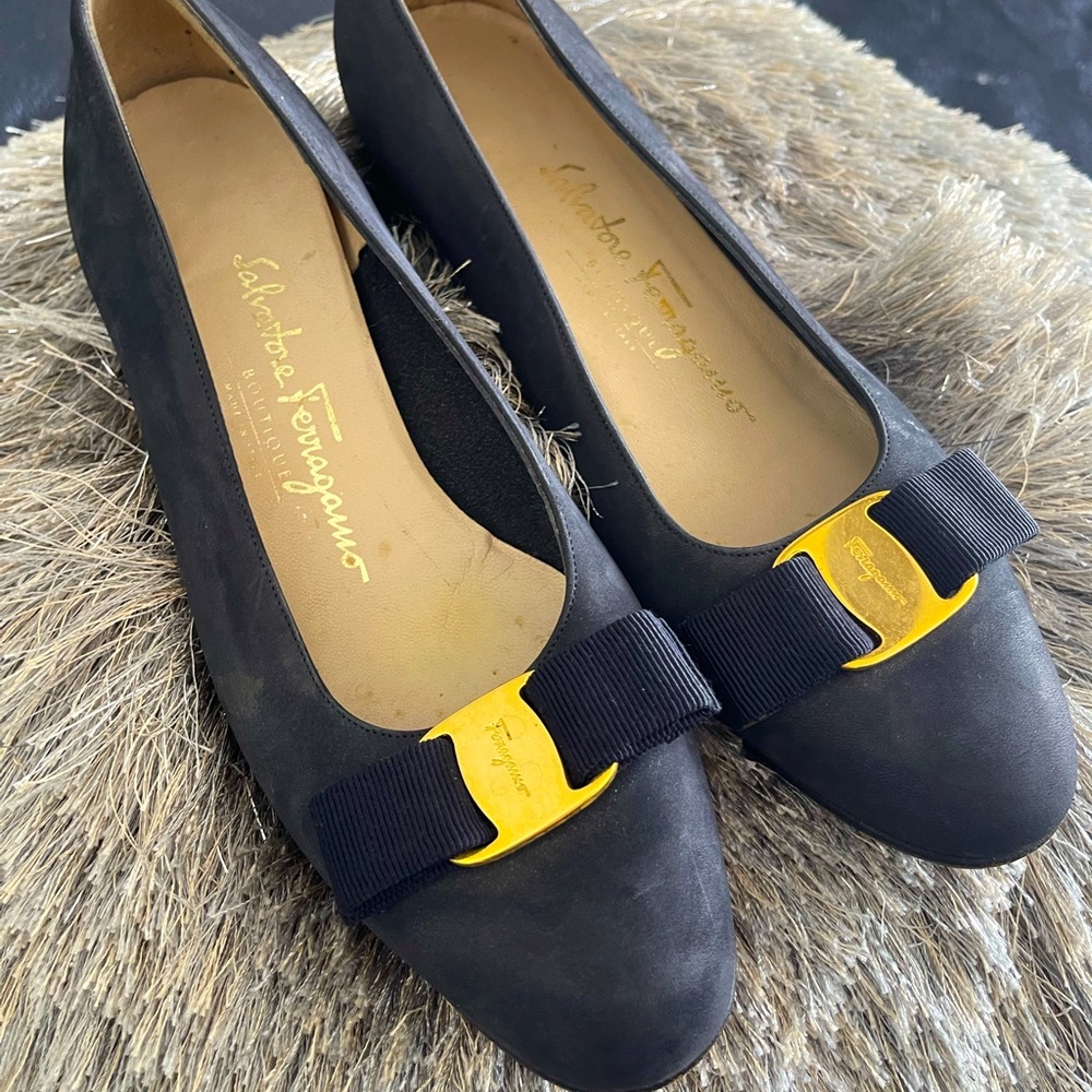 Salvatore Ferragamo Blue suede 6.5 B